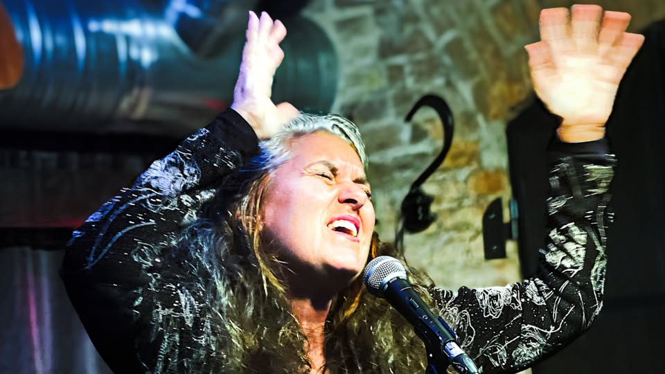 GENOVEVA FAISKA – fado, blues & more! Portugalia